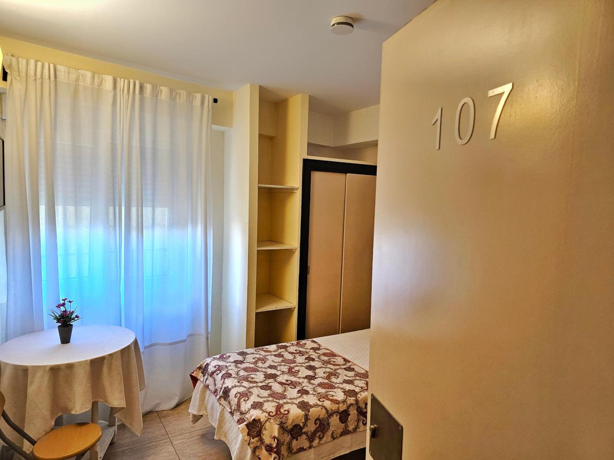 Hostal Mainz Piedralaves Kültér fotó