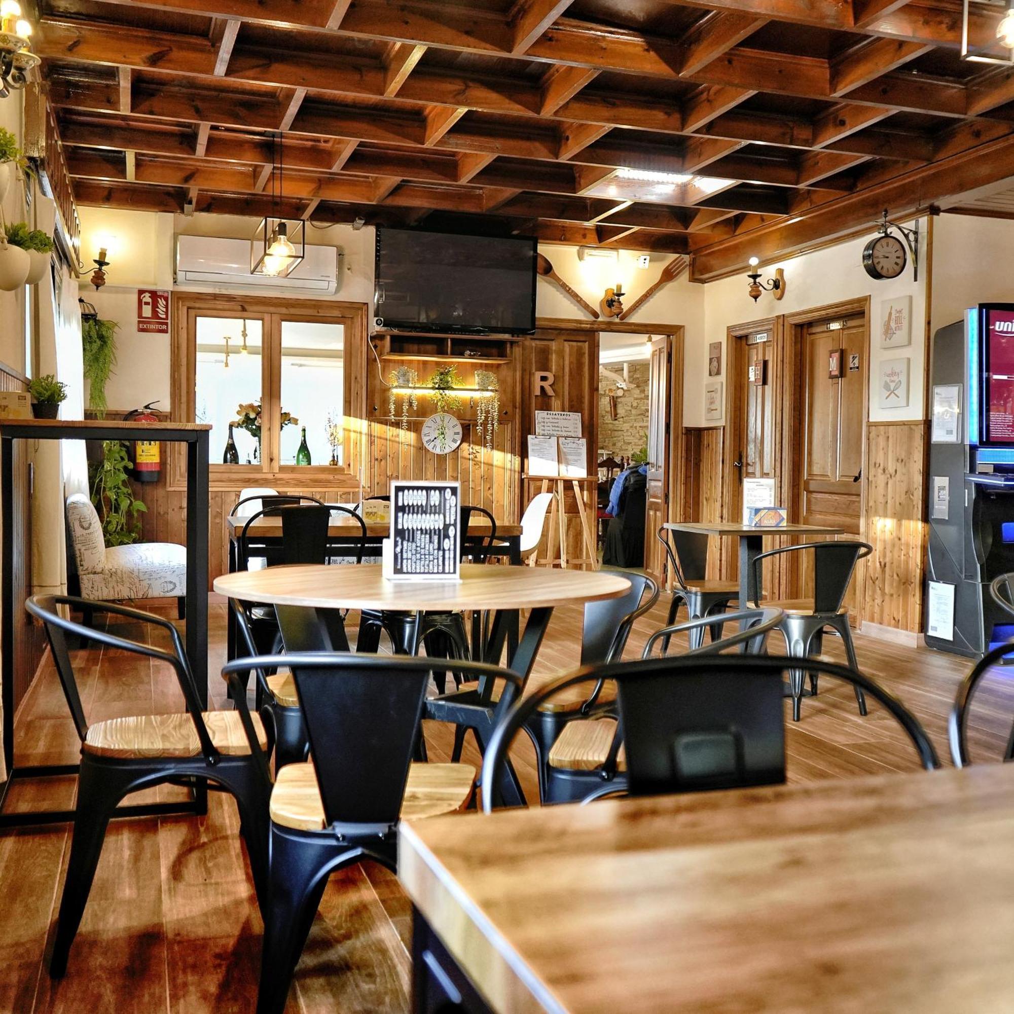 Hostal Mainz Piedralaves Kültér fotó