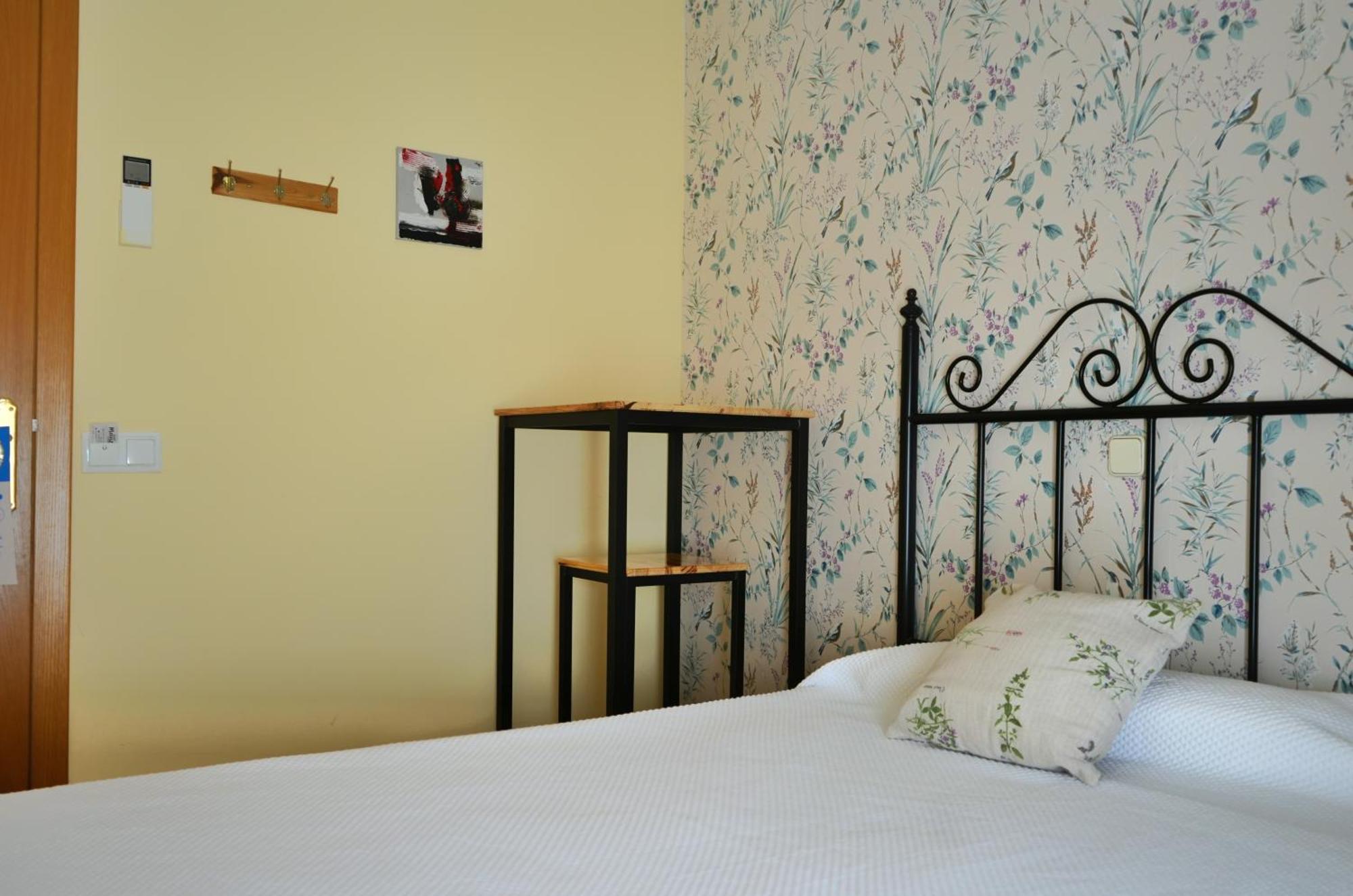 Hostal Mainz Piedralaves Kültér fotó