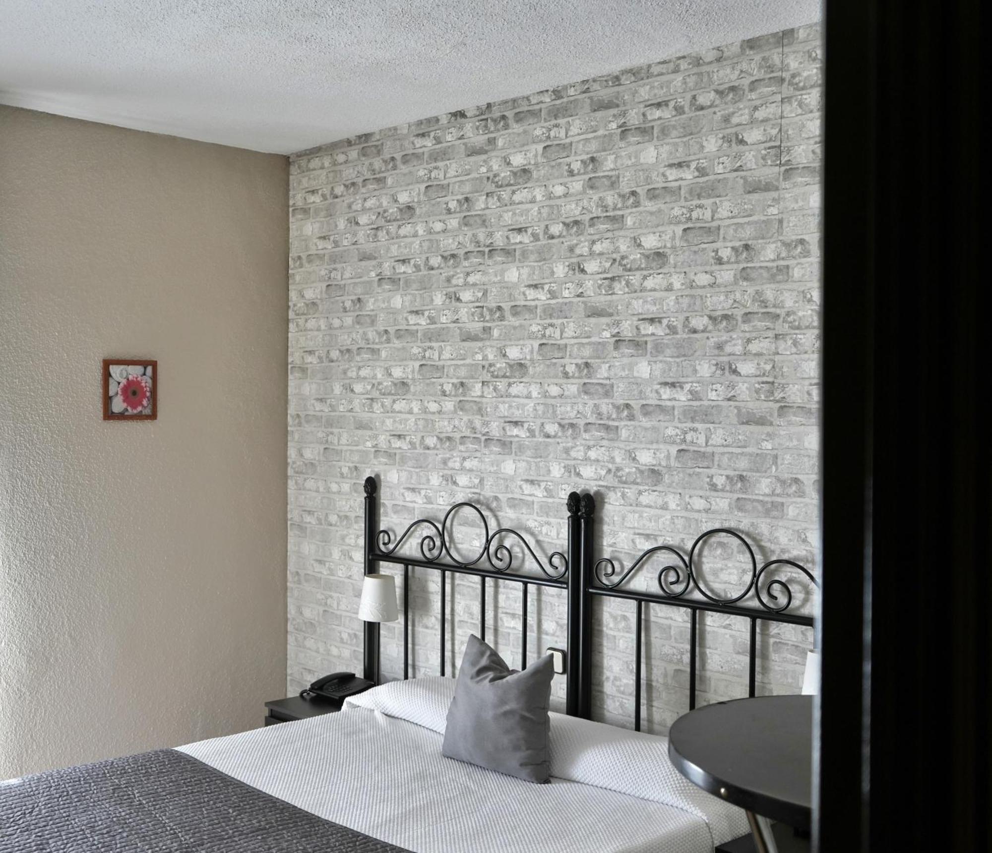 Hostal Mainz Piedralaves Kültér fotó